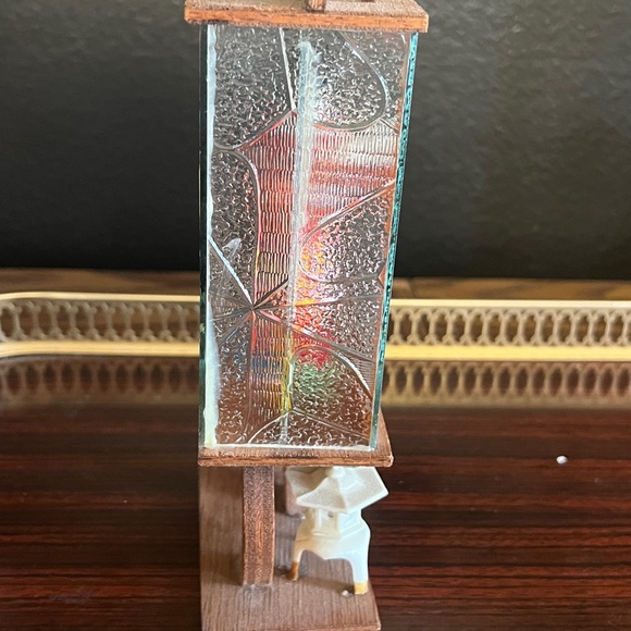 Vintage Japanese Geisha doll display shadow box - Picture 9 of 10